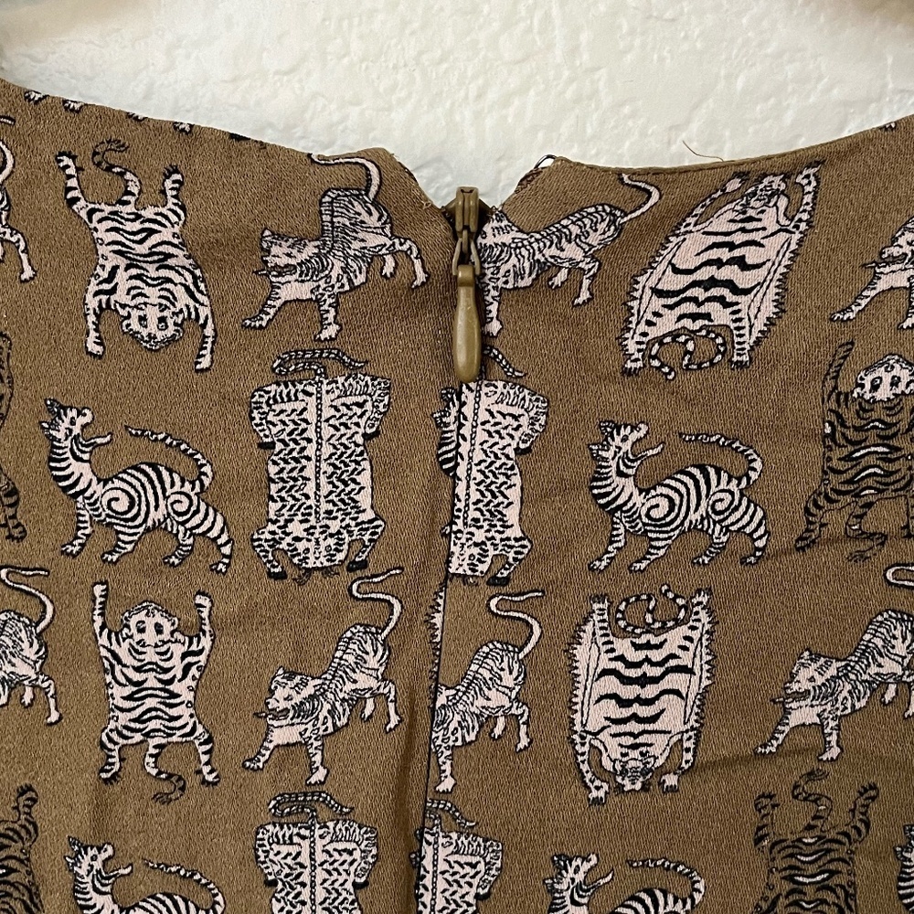 & OTHER STORIES | Khaki Olive Tiger Printed Flounce Mini Ruched Dress | Size 6 - Picture 8 of 12